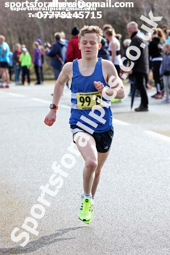 Senior mens Good Friday Elswick Harriers Relay, Newburn, Newcastle. Photo: David T. Hewitson/Sports for All Pics